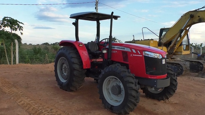 Associação Boa Esperança recebe Patrulha Agrícola