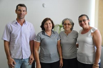 Presidente das IrmÃ£s MissionÃ¡rias do Santo Nome de Maria visita MatupÃ¡