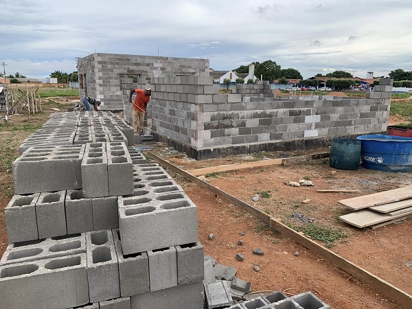 Prefeito Bruno Mena dá início a Projeto Habitacional de Interesse Social