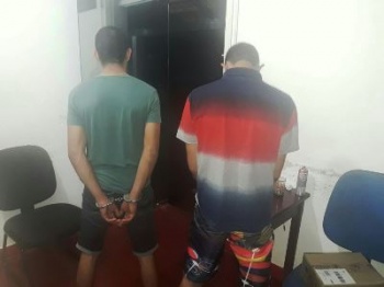 PolÃ­cia Matupaense prende dois elementos por porte de entorpecentes