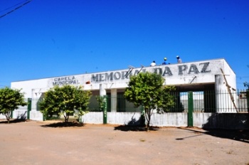 Capela MortuÃ¡ria estÃ¡ sendo reformada em MatupÃ¡