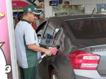 Etanol, diesel e gasolina terminam mÃªs com preÃ§os menores em Mato Grosso