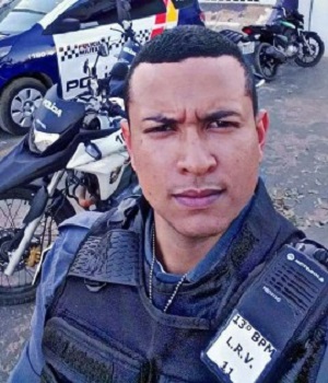 Flagrado em vÃ­deo ao lado de atirador, soldado Ã© investigado pela Corregedoria