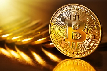 Bitcoin sobe 10% apÃ³s forte perda na semana passada