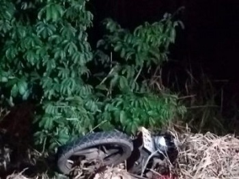 Caminhonete atinge moto em rodovia de MT; casal e bebÃª morrem