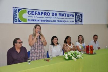 Curso de FormaÃ§Ã£o Continuada envolve sete municÃ­pios do Polo do CEFAPRO Matupaense