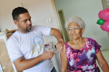 Dia D de VacinaÃ§Ã£o Contra a Gripe foi realizado em MatupÃ¡