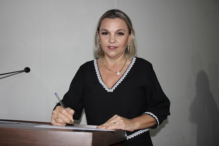 Dra. Andreia Varea assume a Presidência da Câmara de Vereadores de Matupá