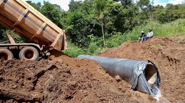 Construído Bueiro de Concreto na E-70 de Matupá