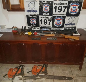 Bando Ã© preso com 6 armas em Vila Rica