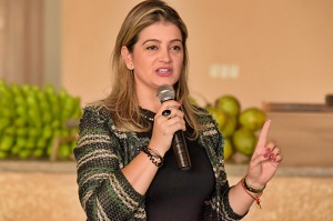 MP denuncia Luciane Bezerra por fraude em licitação de R$ 67 mil