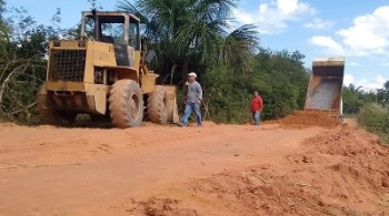 Prefeito determina recuperaÃ§Ã£o de estradas rurais de Terra Nova do Norte