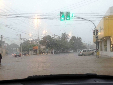 114 cidades de MT recebem alerta de temporal