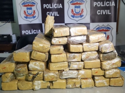 PolÃ­cia Civil apreende jovem com 32 quilos de maconha em Sorriso 