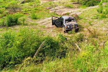 Um morre e 5 ficam feridos apÃ³s Corolla capotar na MT-240