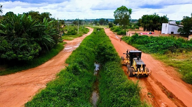 Córrego das Lavadeiras do Caos a Revitalização 