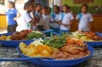 Mais de R$ 750 mil serÃ£o investidos pela CONAB e MEC na aquisiÃ§Ã£o de alimentos