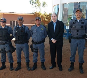 PMs evitaram mal maior e agiram bem diz procurador-geral apÃ³s visita a policias desacatados por promotor