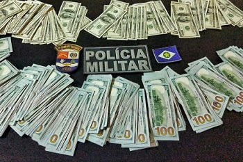 Casal Ã© detido com US$ 27,6 mil dÃ³lares em cidade da fronteira