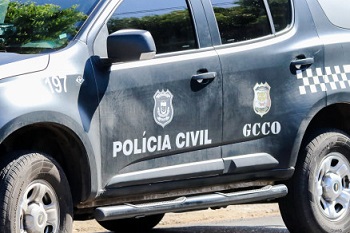 Mulher Ã© espancada atÃ© a morte e tem corpo jogado em esgoto