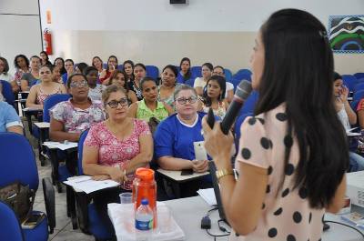 Professores participam de capacitaÃ§Ã£o e formaÃ§Ã£o sobre o Programa PlusHand