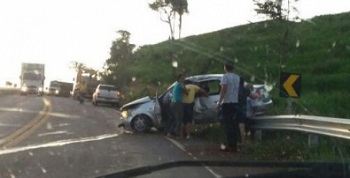 Idosa morre apÃ³s carro capotar em rodovia de MT