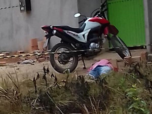 Homem é morto no portão de casa em Peixoto de Azevedo